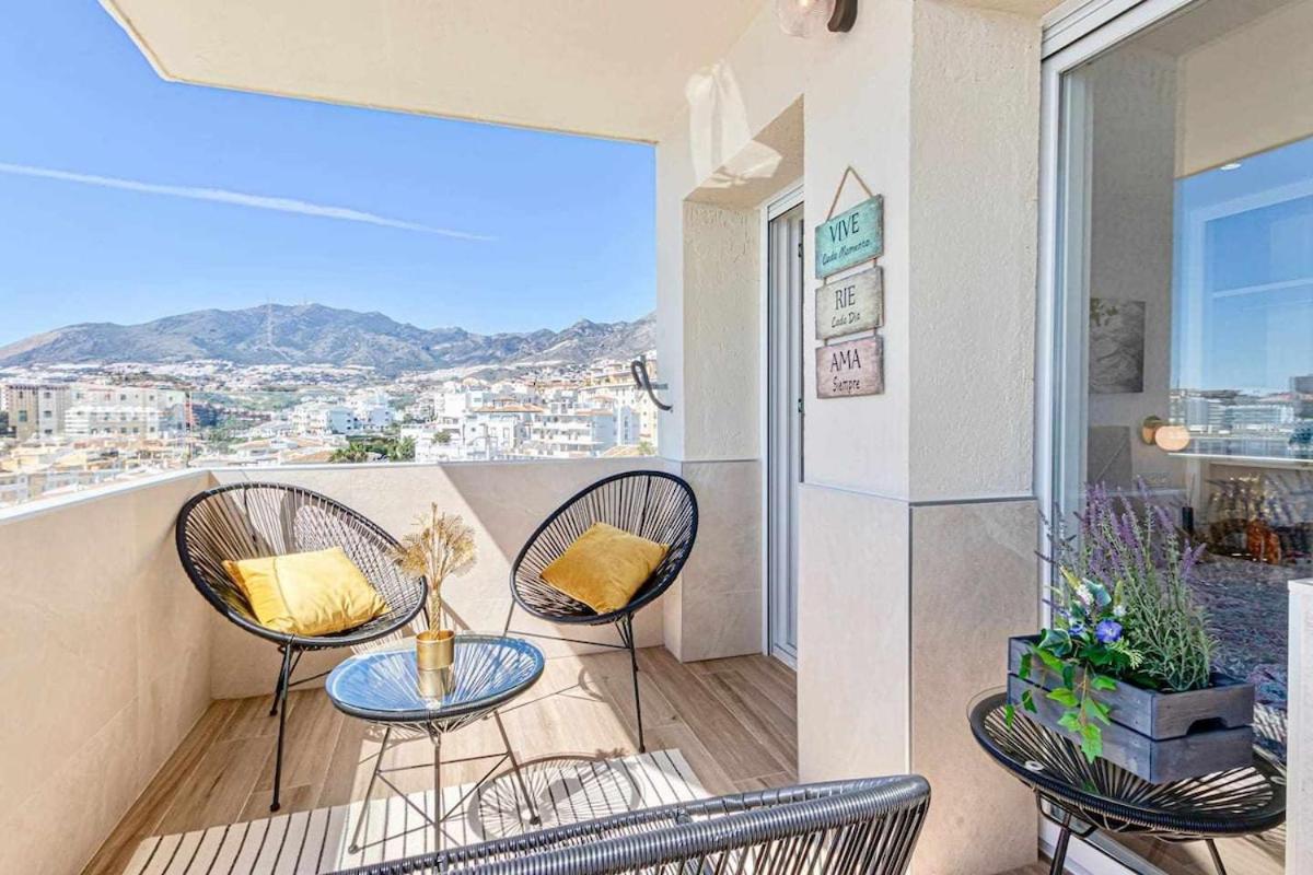 797 Holiday Rentals - Benalbeach- Moderno Piso Para 5 Con Vistas Al Mar เบนัลมาเดนา ภายนอก รูปภาพ